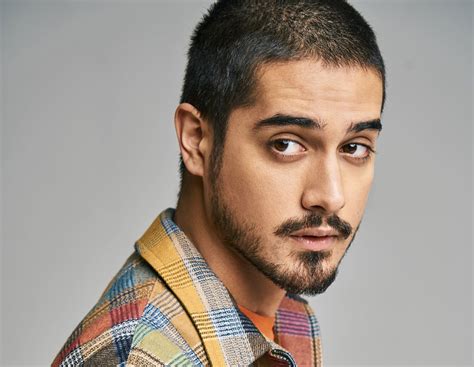 avan jogia news.